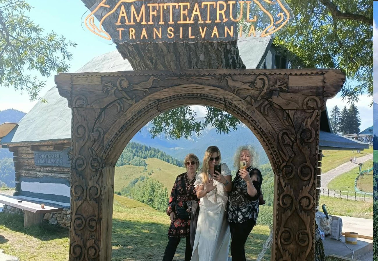 Amfiteatrul in Transilvania a mirror for making memories